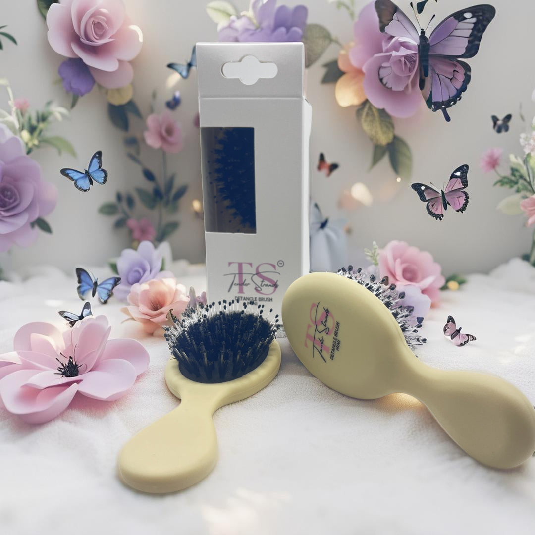 Tender Strands Detangle Brush MINI image 3